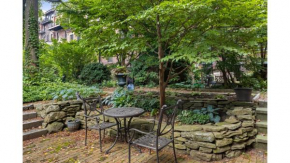 Enjoy Boston Private Patio On Montgomery Park